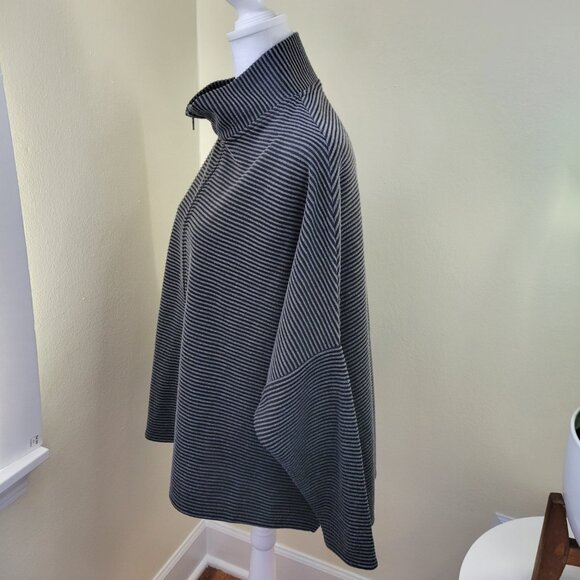 FH Clothing Co Black & Gray Striped Full Zip Long Sleeve Boxy Sweater Size S - Picture 5 of 16